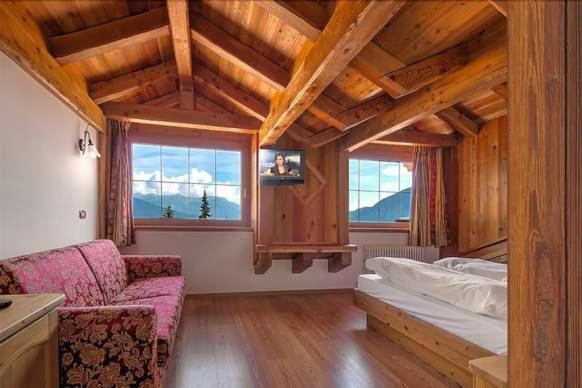 Hotel Dal Bracconiere Folgarida Esterno foto