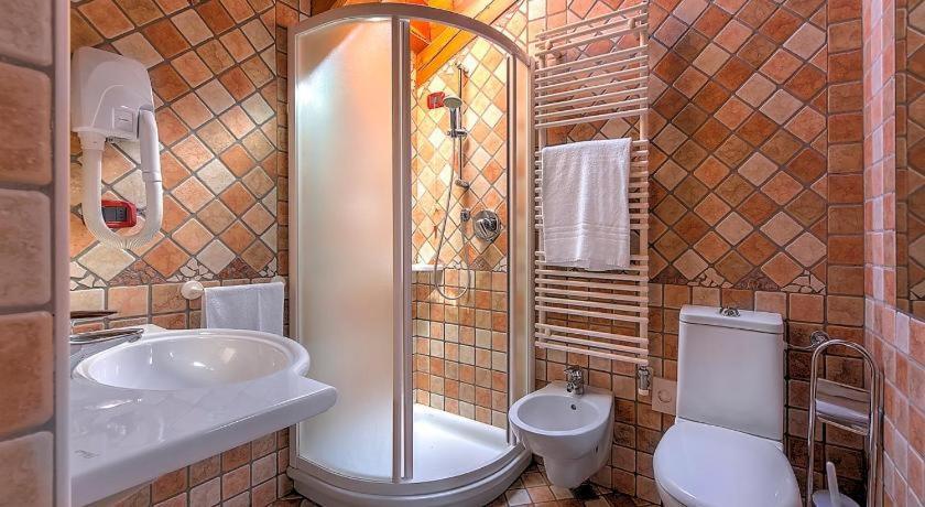 Hotel Dal Bracconiere Folgarida Esterno foto